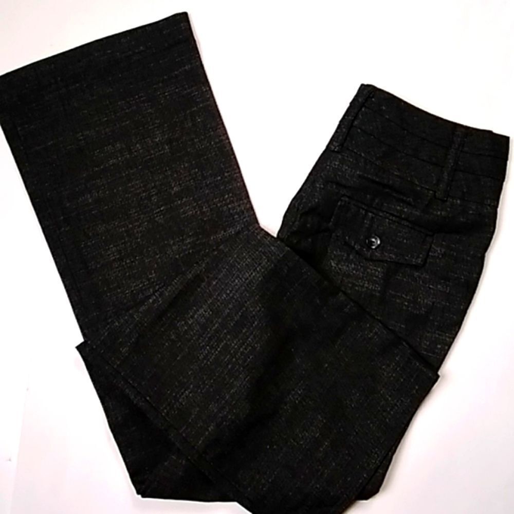 B. Wear Pants Dress Size 0